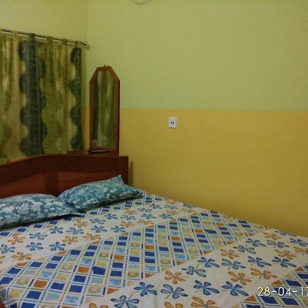 India Tours Only Kavita Guest House Bolpur Extérieur photo