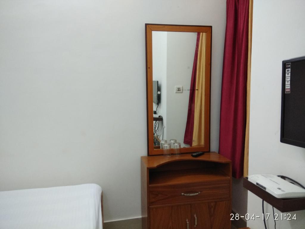 India Tours Only Kavita Guest House Bolpur Extérieur photo